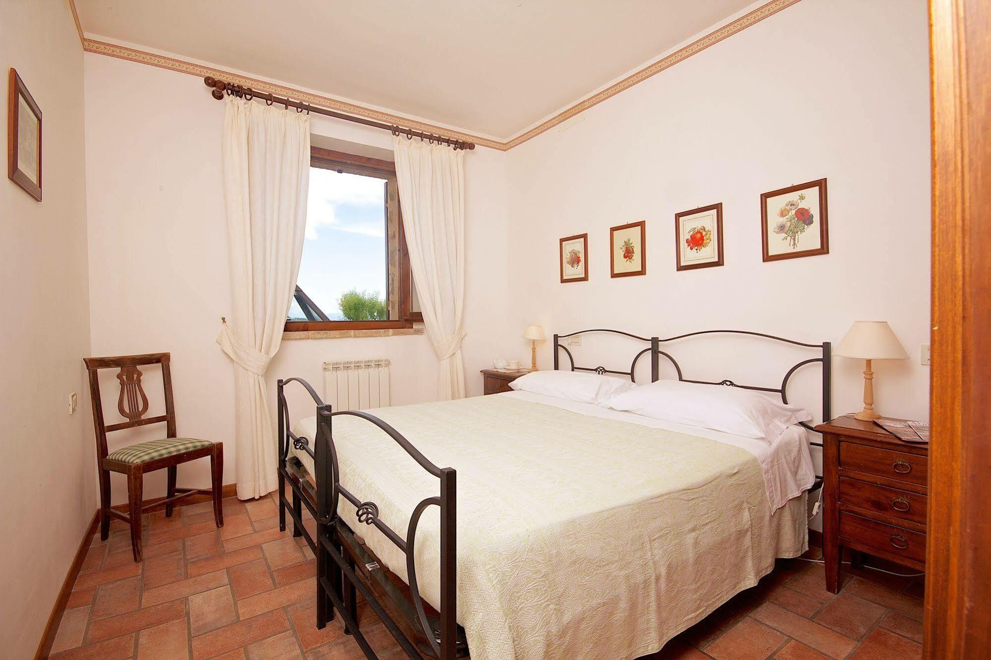 Agriturismo Le Colombe Assisi Exteriér fotografie